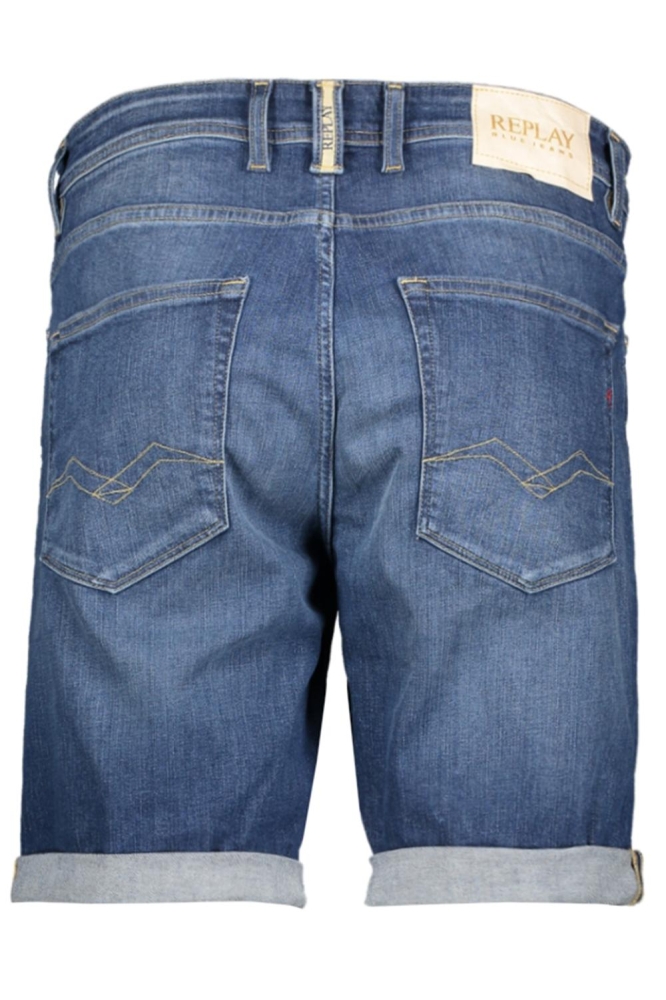 TAPERED SHORT MA981Y 000 573840 007